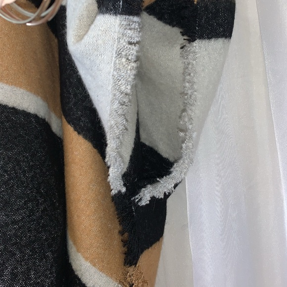 Express Fringe Striped Poncho - Picture 7 of 7